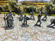 Lotto 8 Soldatini Medievali Scala 1/32 Marche? ( Vedi Foto)