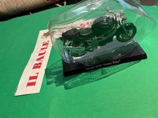 -MAISTO modellino moto SUZUKI