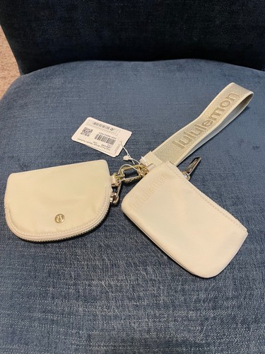 Lululemon dual pouch - lululemon,