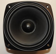 BOSTON ACOUSTICS VR-40