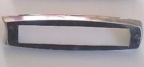 Cornice cromata per fanalino
