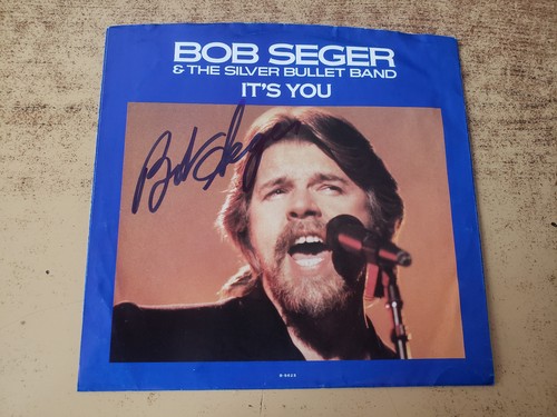 Hand signed 1980s bob - hand,