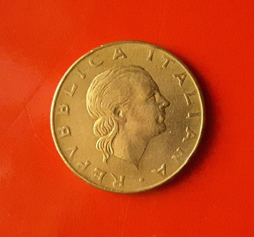 200 lire 1981 errore - errore, senza