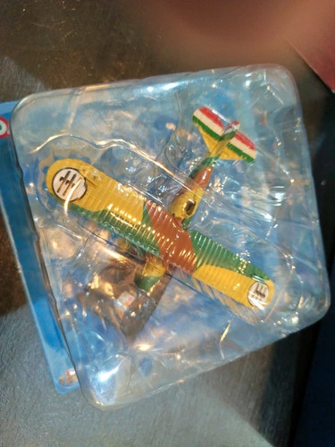 Modellino aereo aeronautica