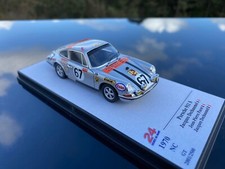 Porsche 911 S #67, Le Mans