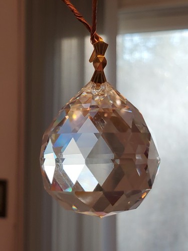 Globe ball 1 - globe, 1.1"
