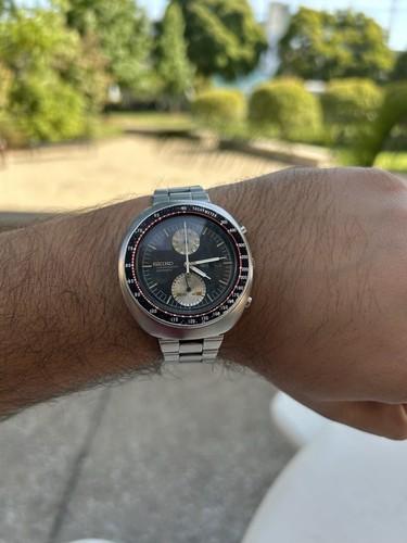 Seiko men black - watch,