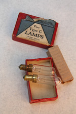 due lampadine/lampade PROIETTORE PATHÉ BABY (PATHÉSCOPE) TIPO C