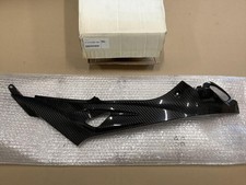 MASCHERINA SERBATOIO DESTRA IN