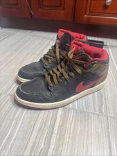 Used Men’s Size 12 - Nike