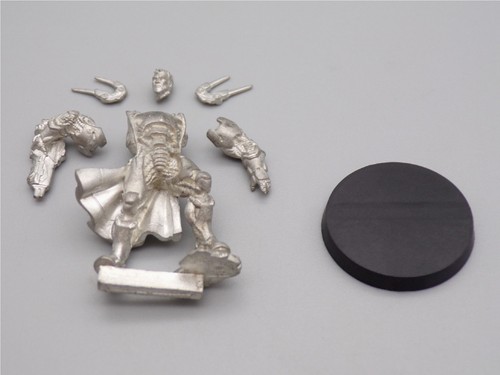 Infinity miniatura sun tze - -,