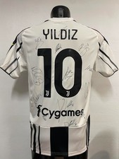 FC JUVENTUS TEAM AUTOGRAPHED