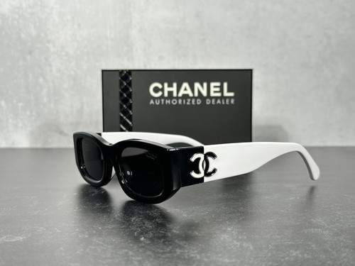 Chanel 5525 polarized black - chanel,
