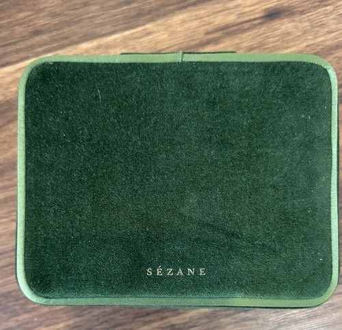 Sezane green velvet jewelry - green,