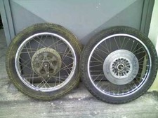 coppia ruote Suzuki gt 380