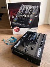 Native Instruments Traktor Kontrol Z2 + Vinili DVS – Mixer DJ 2+2 canali