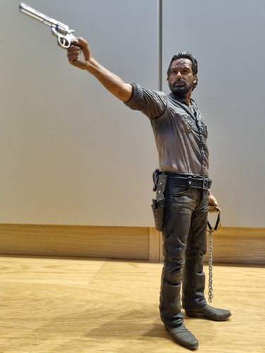 Neca the walking dead - walking, rick
