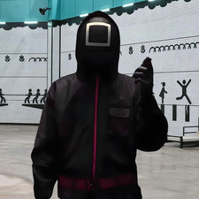 Costume da ufficiale guardia nera Squid Game tuta con guanti e maschera