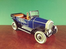 Rarità giocattolo in latta