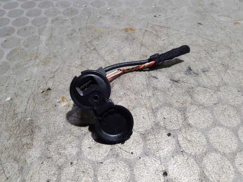Porte usb peugeot 207 - peugeot,