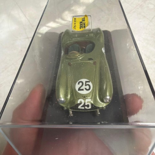Top model collezione aston - model,
