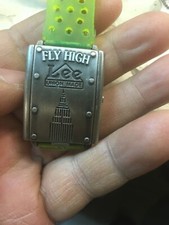 orologio vintage marca LEE cinturino plastica a scomparsa verde quarzo