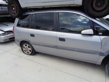 ricambi usati opel zafira 2.0 2001