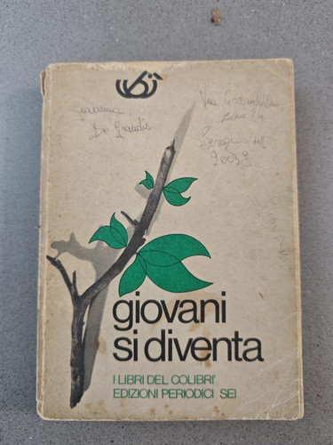 Giovani diventa i libri - -,