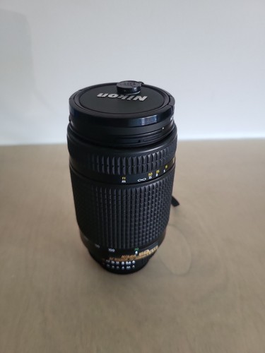 Nikon nikkor 70 300mm - ed,