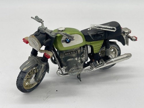 Modellino moto non - modellino, 1:15
