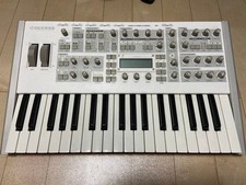 ACCESS Sintetizzatore VIRUS TI