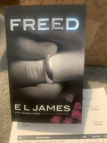 James hand signed - l,