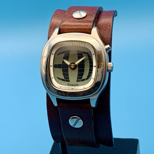 Fossil big tic - big,