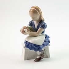 STATUINA PORCELLANA ROYAL