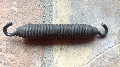 Molla tra cavalletto - tra, pedana