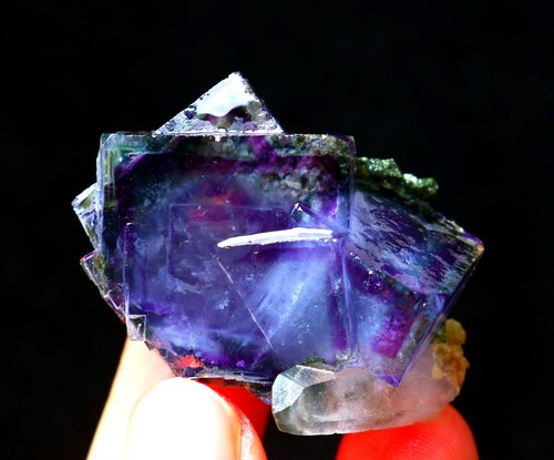 Esemplare minerale di - g,