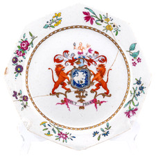 Piatto stile armoriale