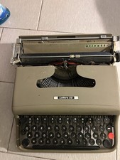 Macchina da scrivere Olivetti
