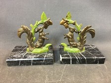 Coppia Di Stampa Libri Antico Statuina Scoiattolo Su Base IN Marmo