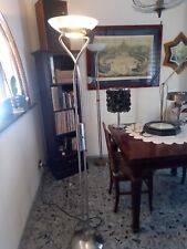 Lampada da terra acciaio  con paralume vetro bianco satinato