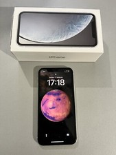 Apple iPhone XR  - 128GB -