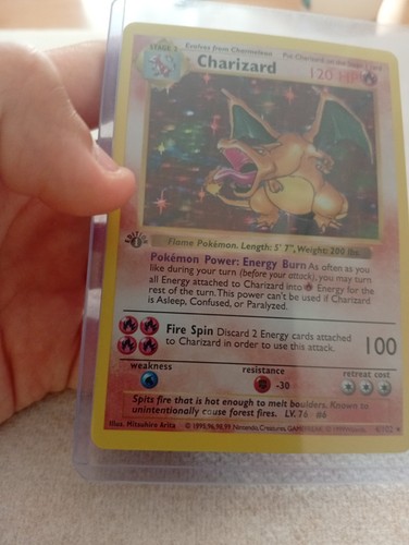 Carta pokemon charizard - carta,