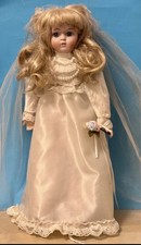 Bambola Vintage Vestita Da