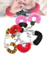 Manette sexy in peluche in 4