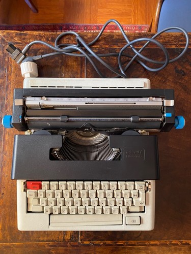 Macchina scrivere elettrica - da,