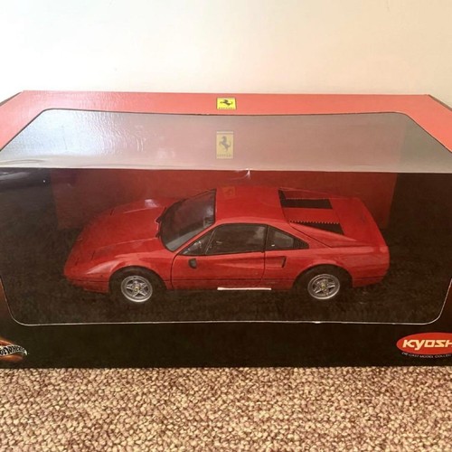Modellino auto giocattolo