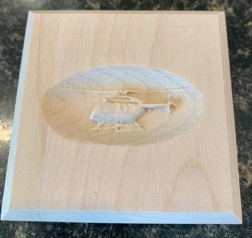 Elicottero incisione legno