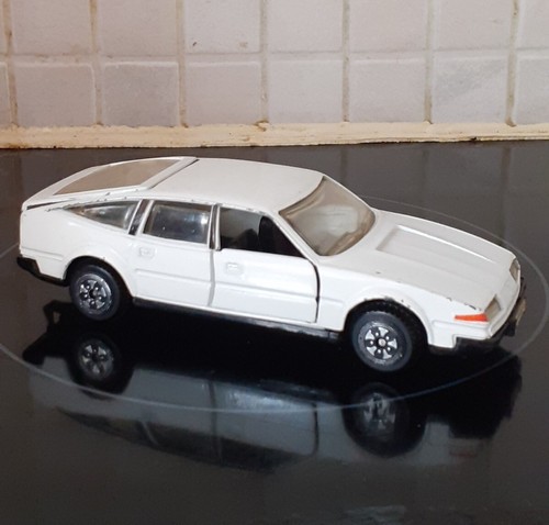 Dinky toy rover 3500 - dinky,