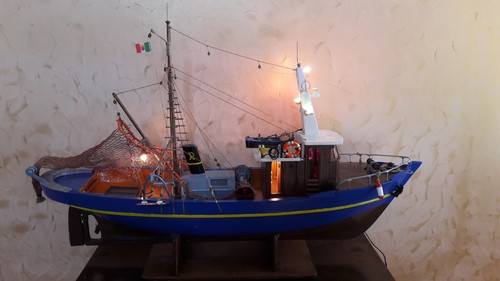 Modellino peschereccio ombrina - modellino,