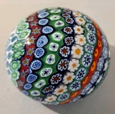 Antico fermacarte in vetro